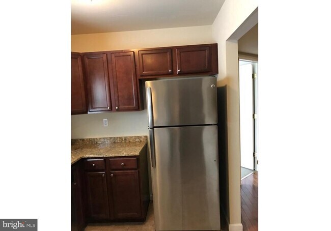 Foto del edificio - 1528 N 7th St