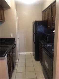 Building Photo - 17331 Red Oak Dr