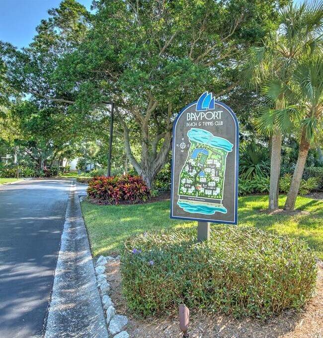 Foto del edificio - 807 Bayport Way
