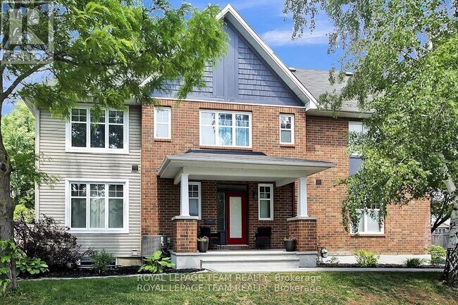 Building Photo - 70 Oldfield St