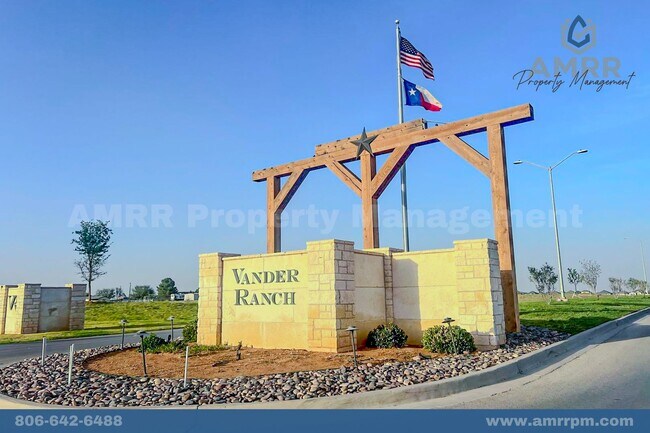 Foto del edificio - New Beginnings Start With AMRR: 3 bedroom Home in Midland, TX! AVAILABLE NOW!