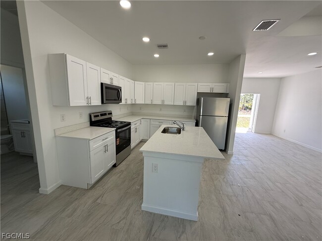 Foto del edificio - 1115 Cove St E