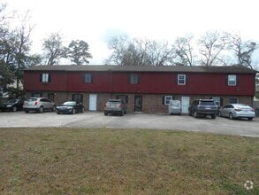 Building Photo - 633 Sparrow Dr