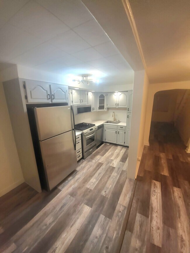 126 Willowbrook Rd, Clifton Heights, PA 19018 Townhome Rentals in Clifton Heights PA