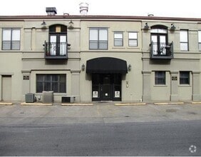 Building Photo - 315 Rollston Ave