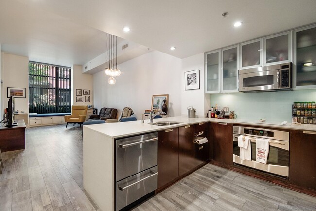 Foto del edificio - 1441 Ninth Ave