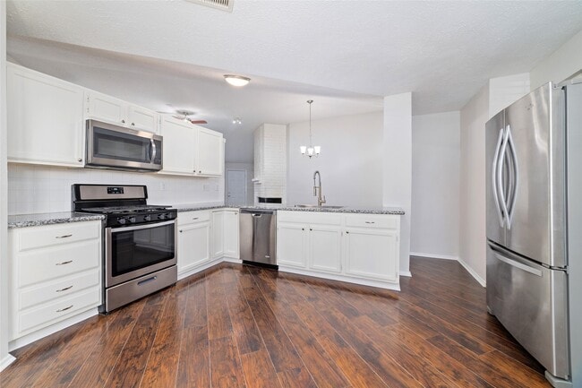 Building Photo - 7914 Tamayo Dr