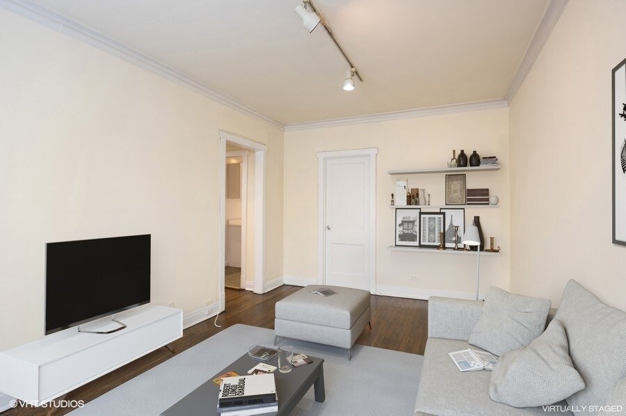 Foto principal - 4006 N Kenmore Ave