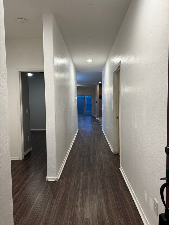 Foto del edificio - 7136 W Palo Verde Dr