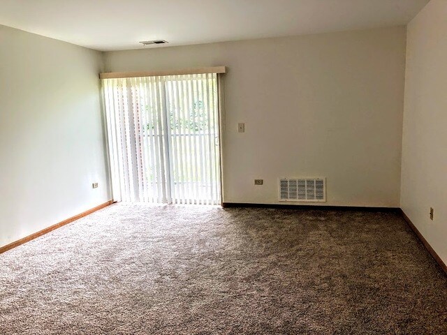 Building Photo - 801 N McLean Blvd