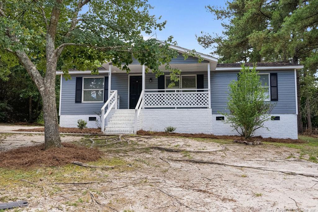 Foto principal - 423 Mcdougald Dr