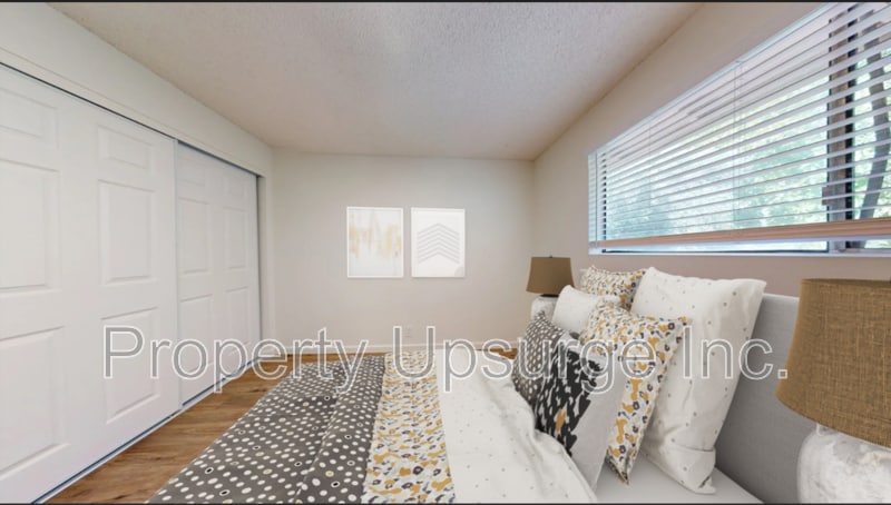 Foto del edificio - 445 Nelson Ave