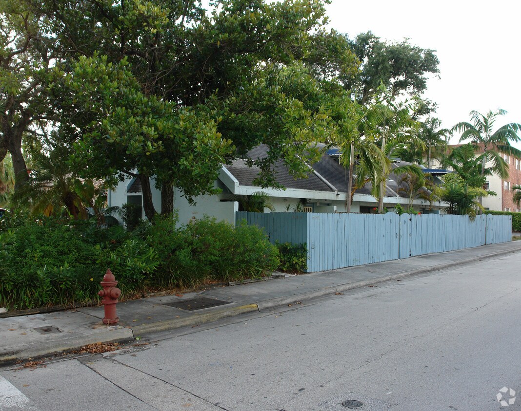 Building Photo - 600 N Rio Vista Blvd