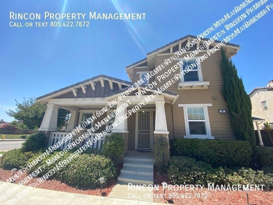 Foto principal - Stunning Upgraded Ventura Home *4 Bedrooms...