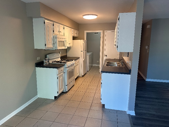 Building Photo - 401 Muirwood Ct