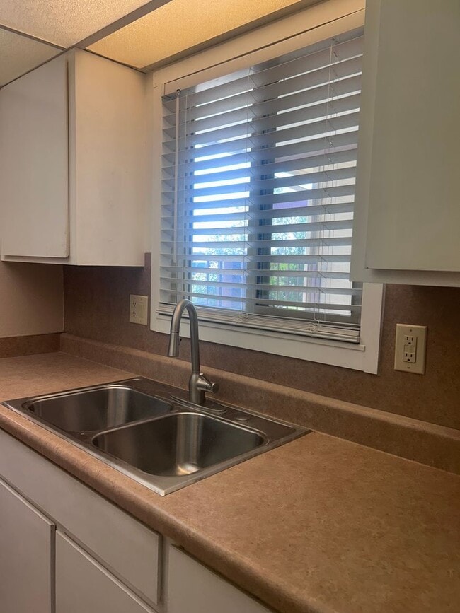 Foto del edificio - Charming 2-bedroom 2 baths in the heart of...