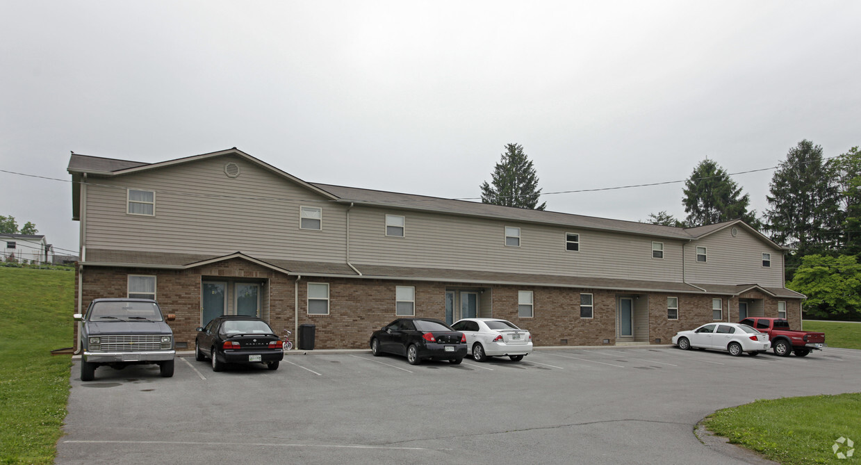 Building Photo - 394 Straight Creek Rd