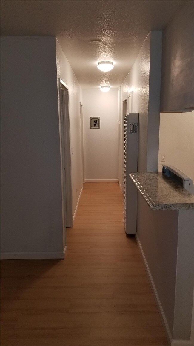 Foto del edificio - 6952 Westpark Pl