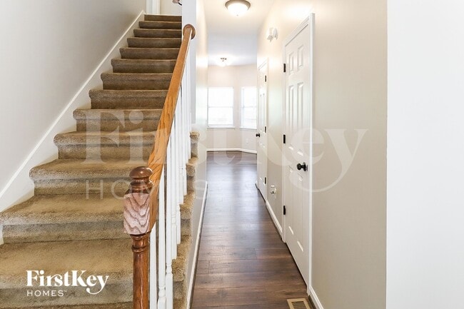 Building Photo - 21393 Willow Way Dr