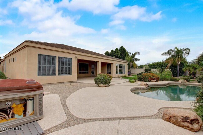 Foto del edificio - 7591 E Tailspin Ln