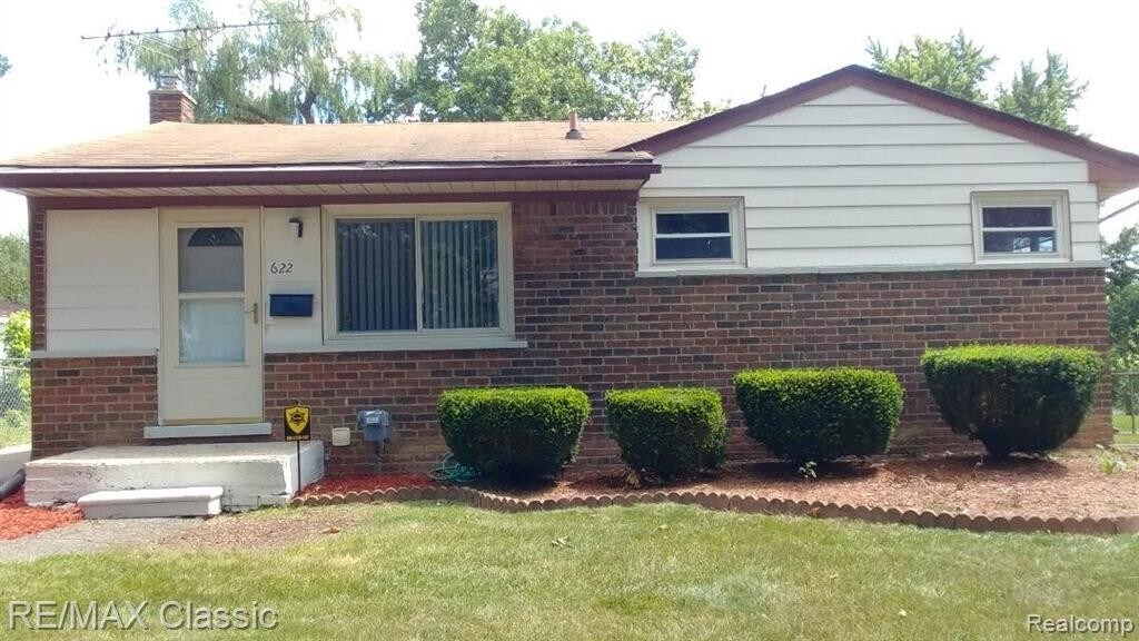 Primary Photo - 622 Granada Dr
