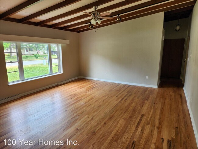 Foto del edificio - 4 br, 1.5 bath House - 8325 Izard Street