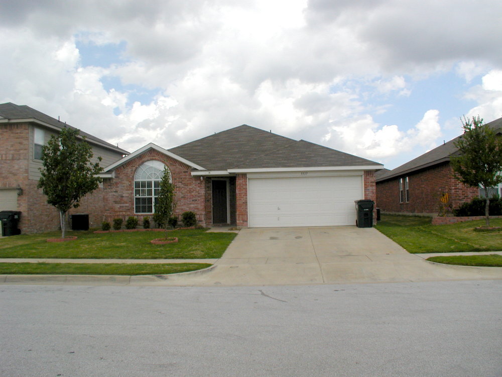 Foto principal - 5517 Timber Ridge Ct