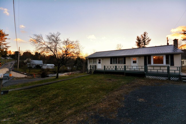Building Photo - 353 St Johns Rd