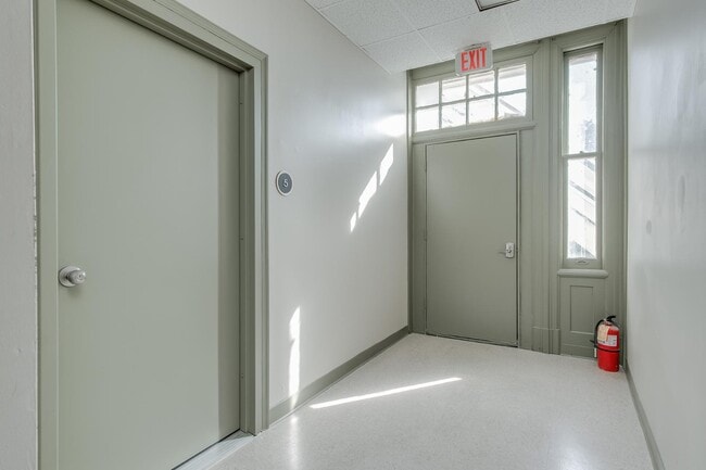 Foto del edificio - 441 N Potomac St