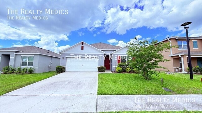 Building Photo - 1007 August Sky Dr