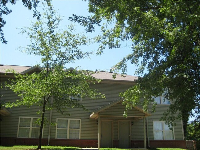 Building Photo - 1451 W Netherland Way