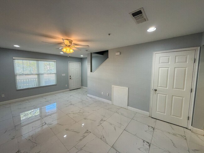 Foto del edificio - Hailey Forest #138