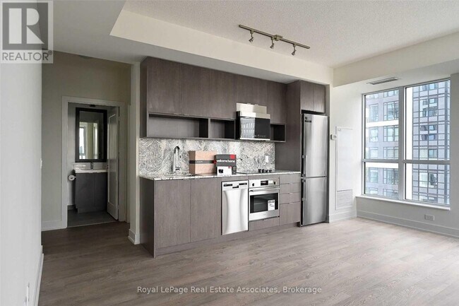 Building Photo - 9 Mabelle Ave
