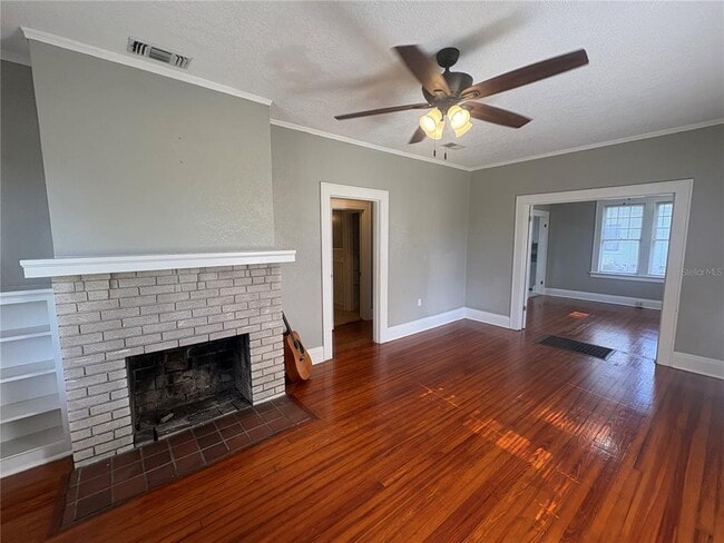 Building Photo - 1285 S Lightsey Ave