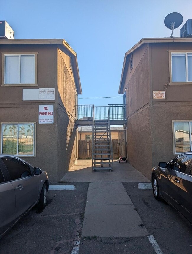 Foto del edificio - 7160 N 53rd Ave