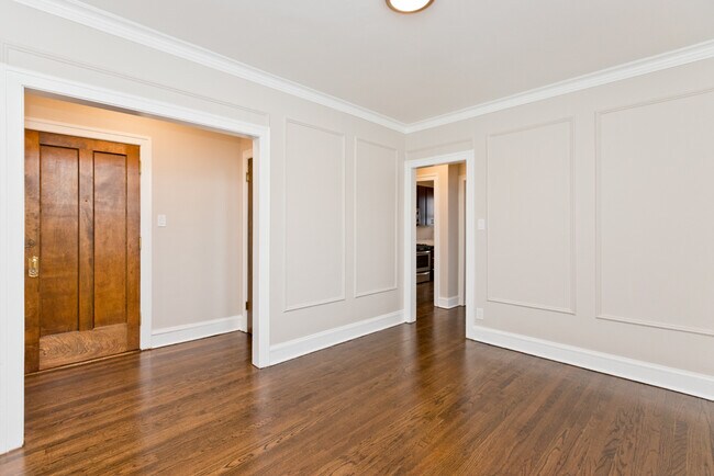 Foto del edificio - 5306 N Ashland Ave