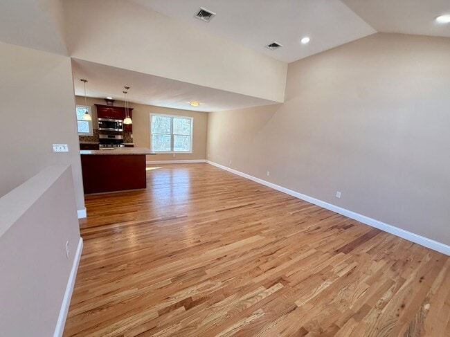 Building Photo - 230 Clark St