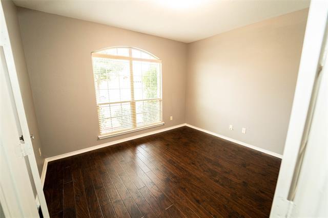 Building Photo - 6811 Elderberry Dr