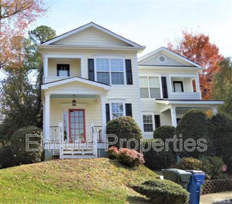 Primary Photo - 2220 Bellaire Ave