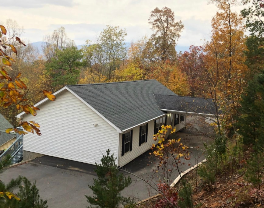 124 Kent St, Black Mountain, NC 28711 House Rental in Black Mountain