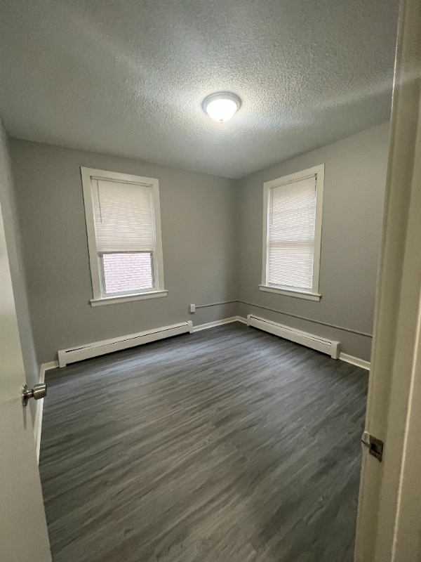 Building Photo - 235 Collins St