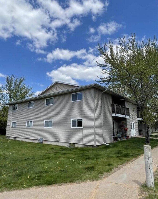 Primary Photo - 4903 Aspen St