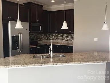 Foto del edificio - 3682 Aldeburgh Rd SW