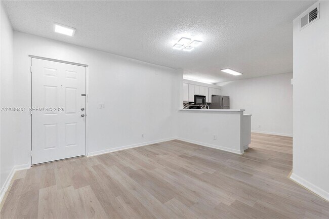 Building Photo - 5661 Riverside Dr