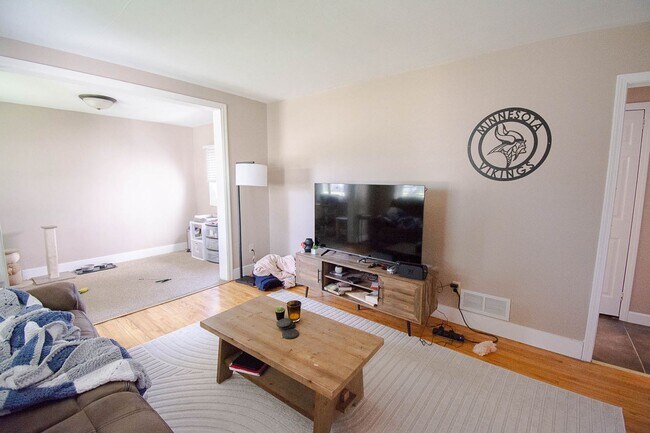 Foto del edificio - Charming 1-Bed Home With Patio + Garage Minutes From Downtown
