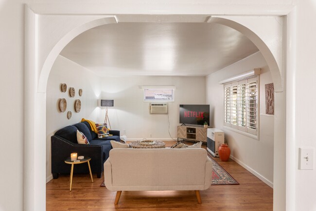 Foto del edificio - 585 1st St