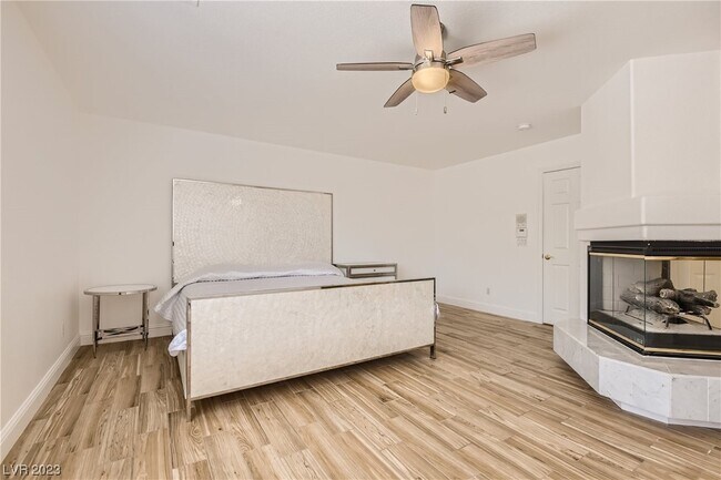 Building Photo - 7771 Spindrift Cove St