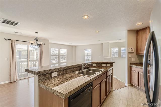 Building Photo - 17101 Waterhouse Cir
