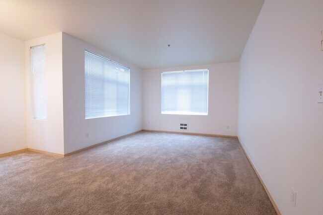 Foto del edificio - Maple Court