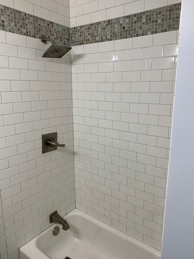 Building Photo - 149 Grand Ave